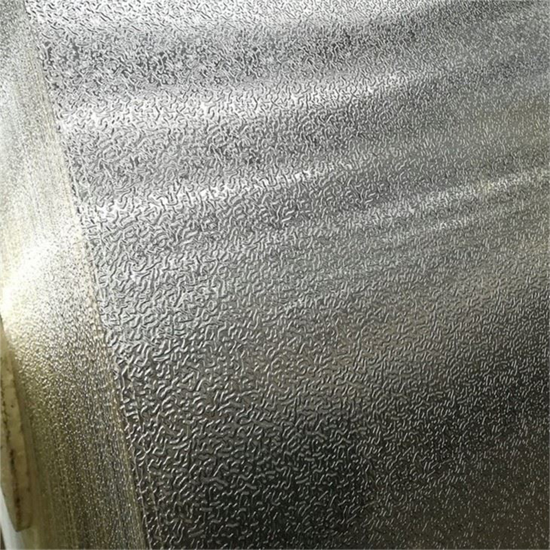 tole aluminium striee